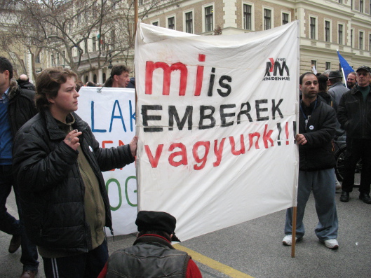 2013.03.09_demonstacja_przeciw_poprawkom_do_konstytucjiOK