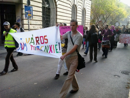 20131019_demonstracja_Varos_MindenkieOK