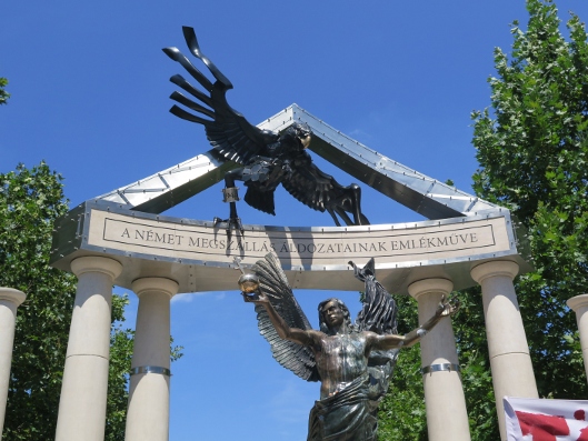 pomnik okupacji niemieckiej w Budapeszcie pomnik okupacji niemieckiej w Budapeszcie