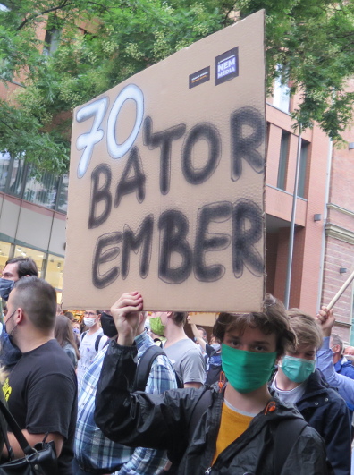 index_70_bator_ember